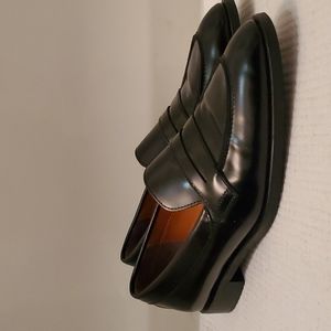 EVERLANE Black Penny Leather Loafers Size 6